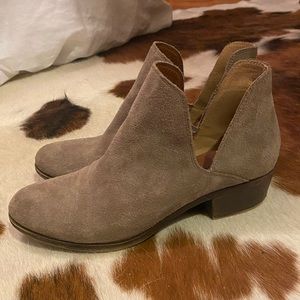 Lucky Brand tan suede booties | size 8.5
